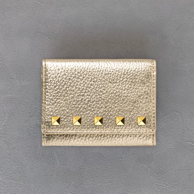 ゴールドスタッズ5個